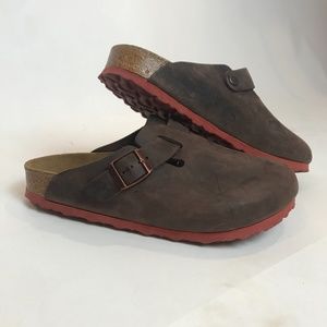 Women Boston Slip On Birkenstock with Red Bottom